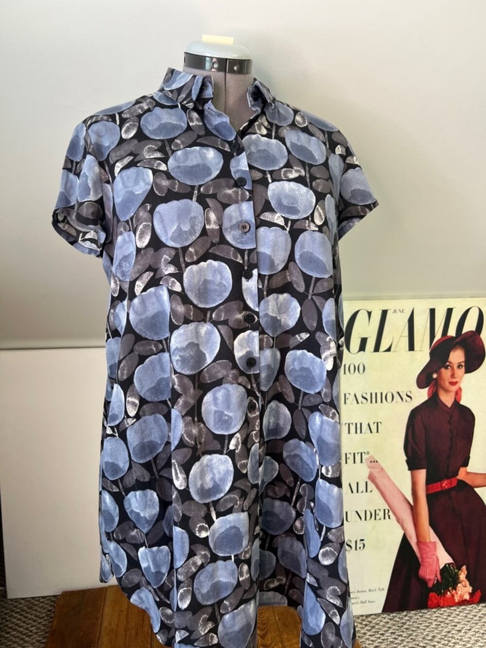 Marimekko Floral Tunic Top mini swing dress gray Blue and Black short sleeve